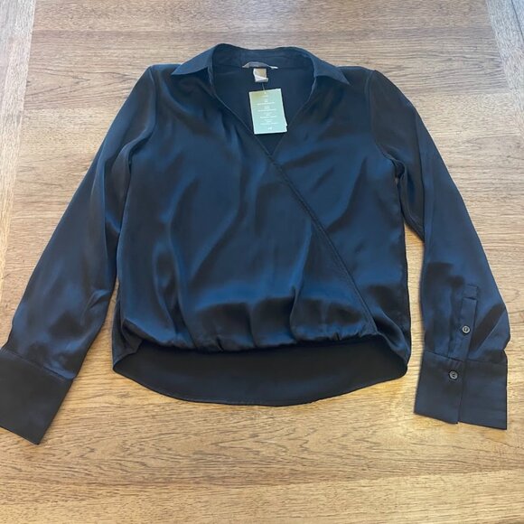 H&M Black X-SMALL Wrapover Satin Blouse Long Sleeve NWT 329 - Picture 1 of 2